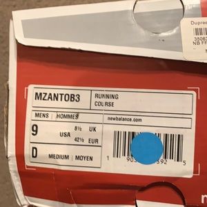 Men’s new balance shoes